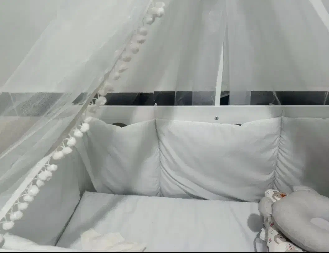 تخت کودک کنارمادر|تخت و سرویس خواب|مریوان, |دیوار