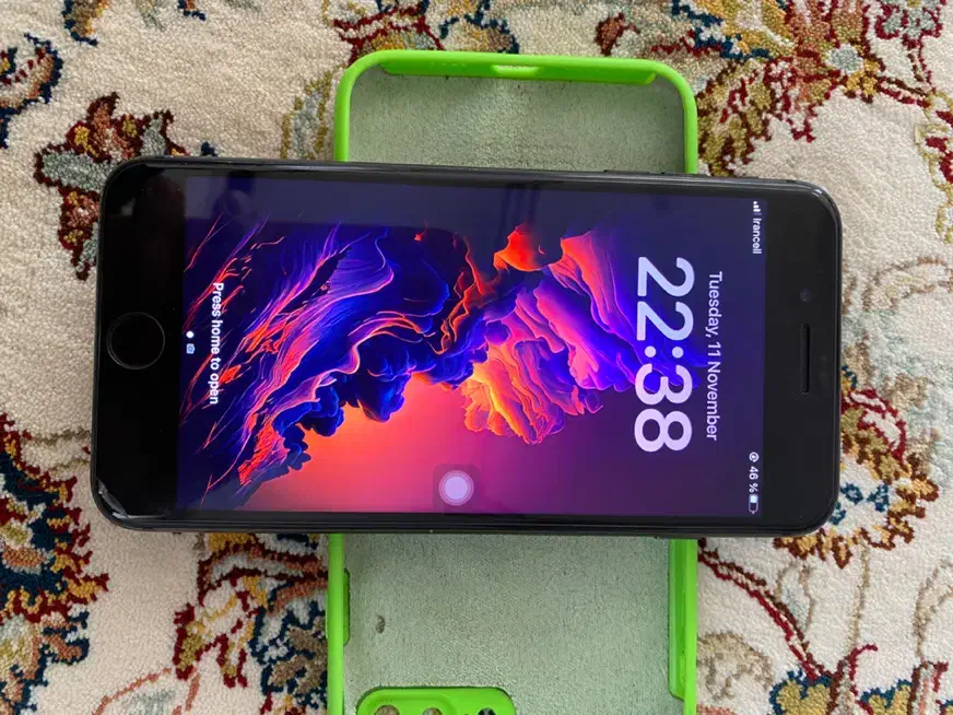 ایفون ۸ پلاس|موبایل|سنندج, |دیوار