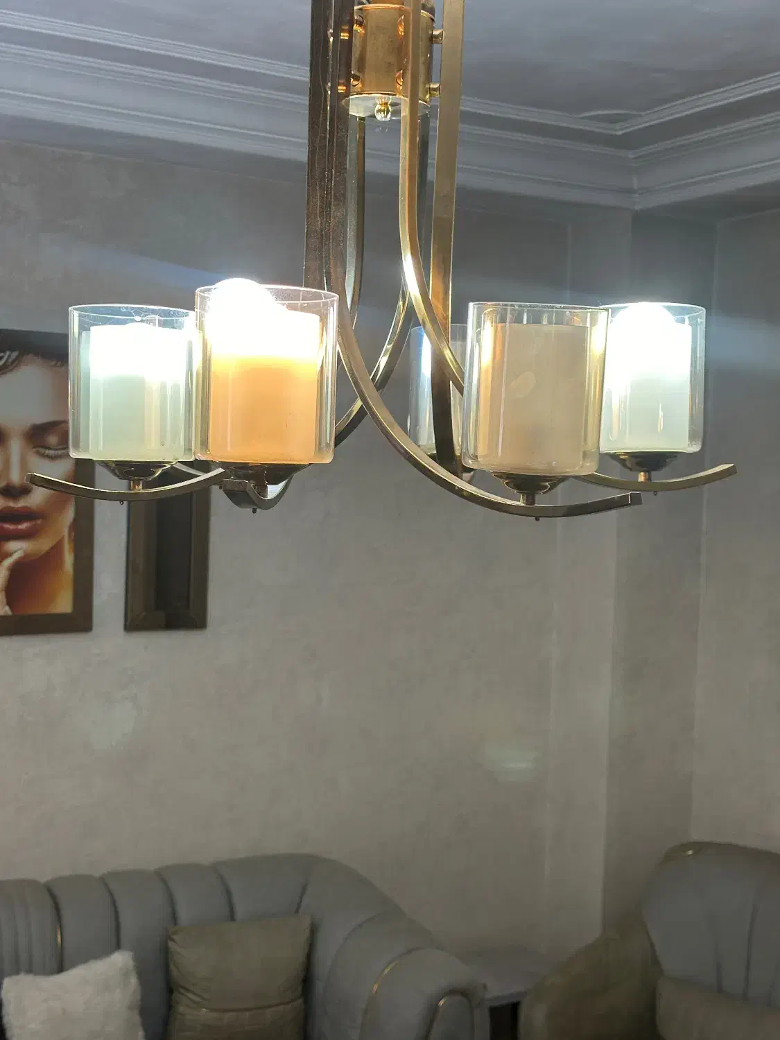 لوستر|لوستر و چراغ آویز|کرج, بنیاد|دیوار