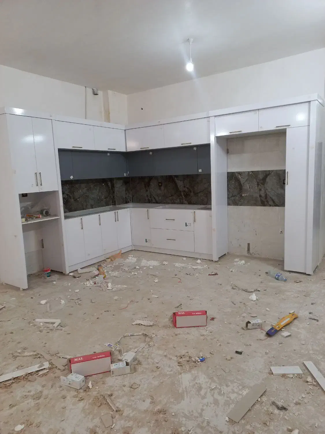 بلوارتوس توس۷۹،۸۱،۸۵،۷۵واحد۱۰مترحاشیه خیابان۲۰متری|فروش آپارتمان|مشهد, مشهدقلی|دیوار