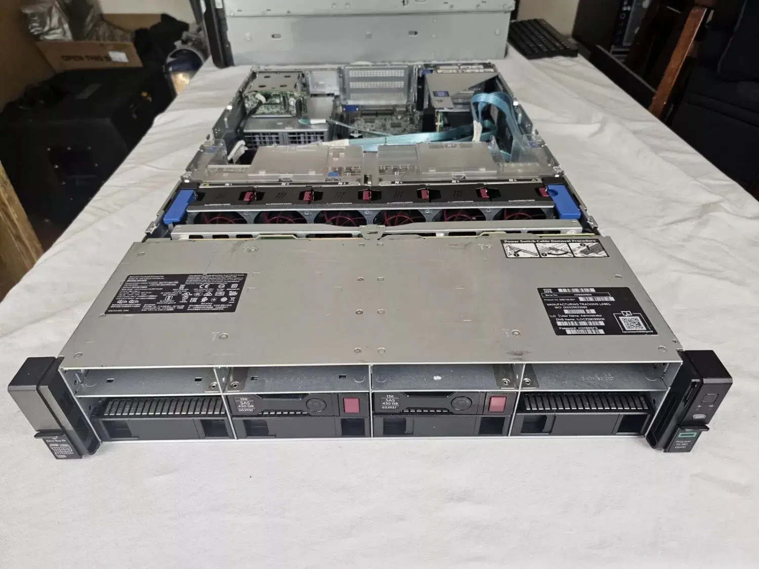 سرور DL380 G10 8sff 16SFF 1.2TB RAM 128GB|رایانه رومیزی|تهران, خواجه نصیر طوسی|دیوار