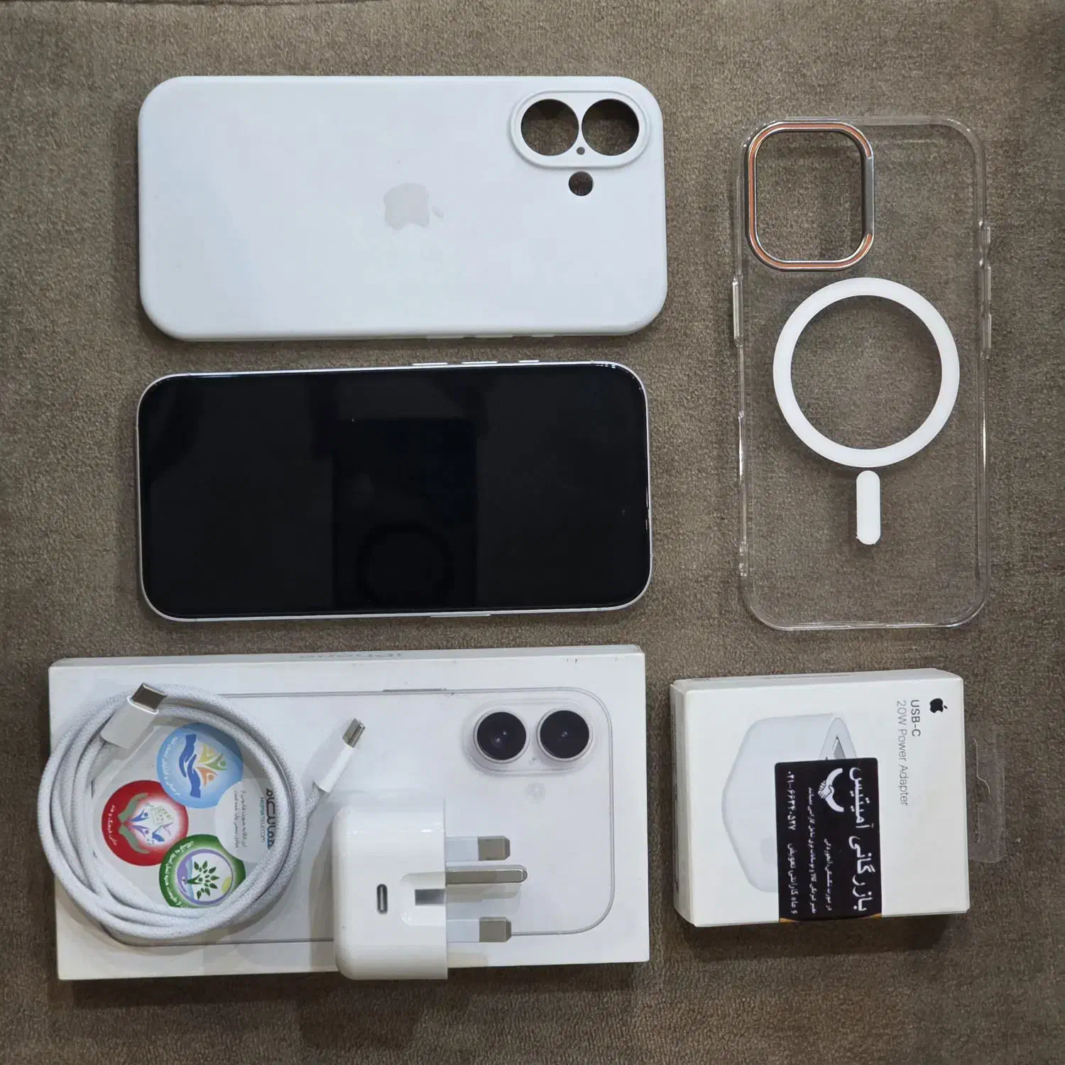 آیفون ۱۶ نرمال دو سیم + شارژر اصل + ۲ قاب + گلس|موبایل|بندر انزلی, سی متری|دیوار