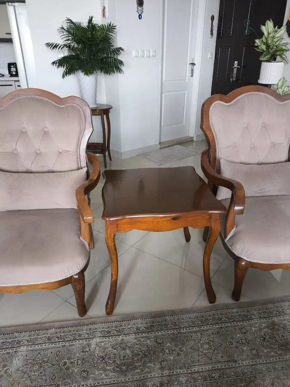 مبل ۷ نفره به همراه نهار خوری ۸ نفره|مبلمان خانگی و میز عسلی|پردیس, فاز ۲|دیوار