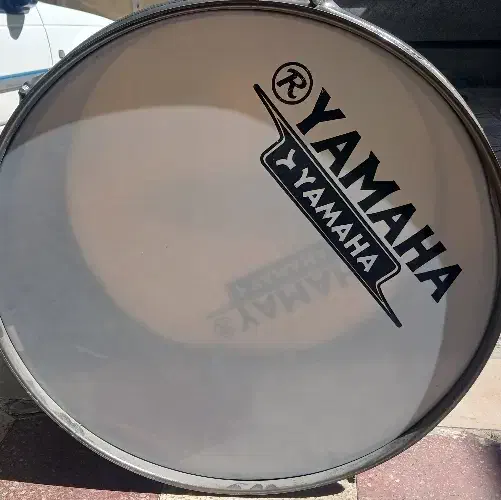 طبل|درام و پرکاشن|شیراز, شریف‌آباد|دیوار