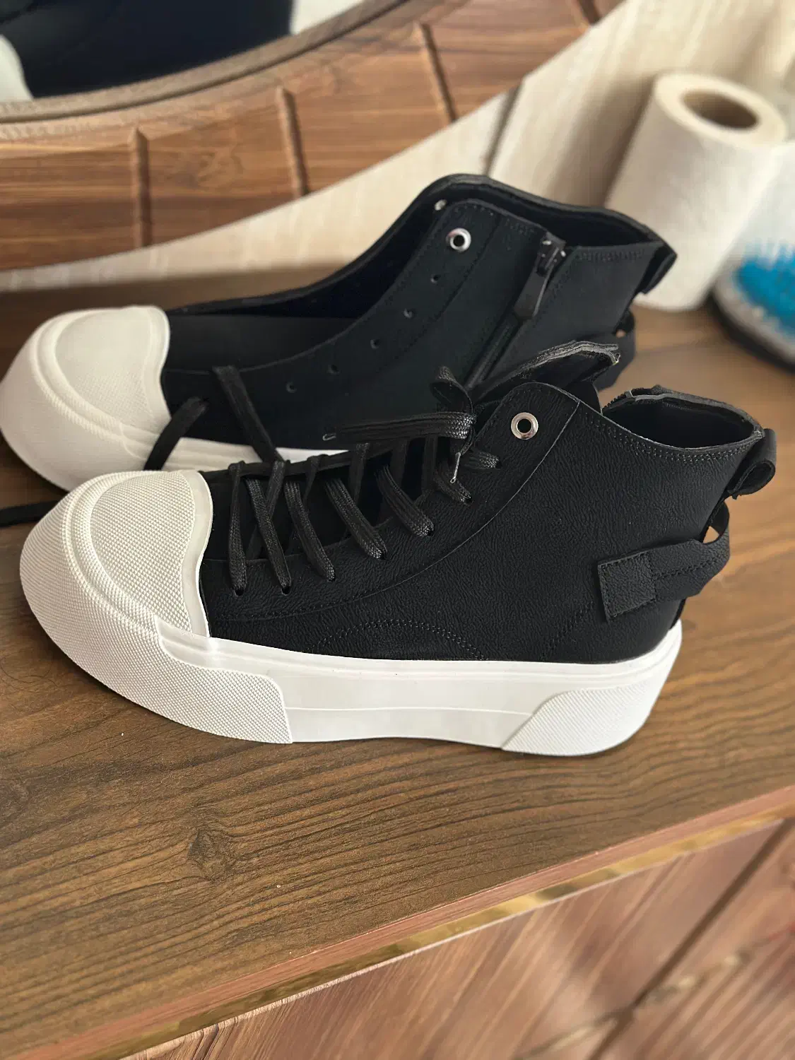 کتونی ساقدارزیپی|کیف، کفش، کمربند|فردوسیه, |دیوار