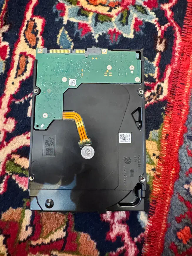 هارد سیگیت سری ۱۴ exos ترابایت|قطعات و لوازم جانبی رایانه|تهران, حکیمیه|دیوار