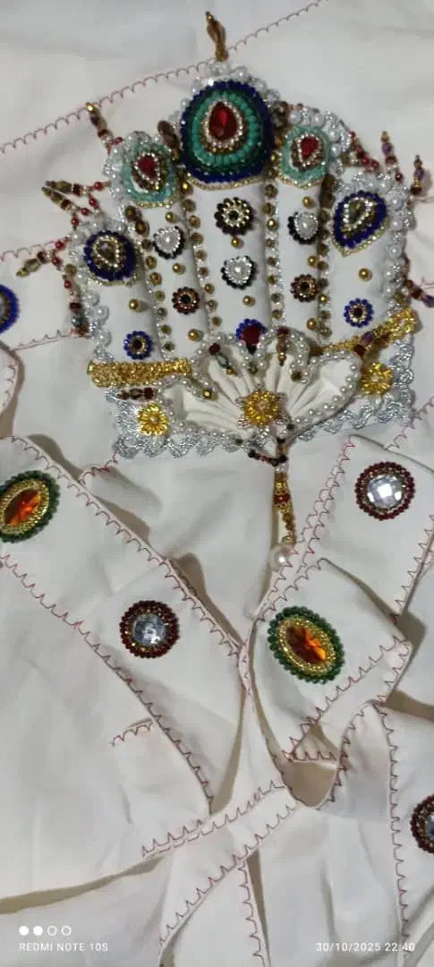 فروشی|کفش و لباس بچه|جالق, |دیوار