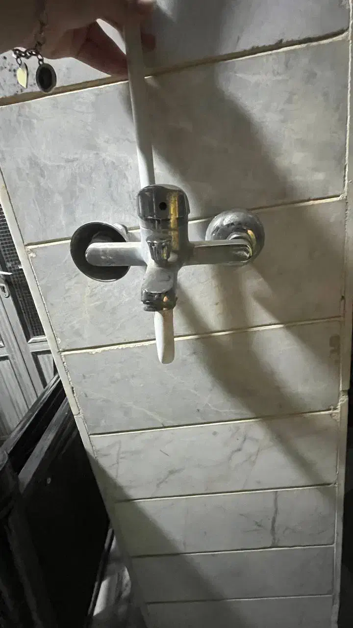 شیر و سردوش حمام|لوازم سرویس بهداشتی|گنبد کاووس, |دیوار