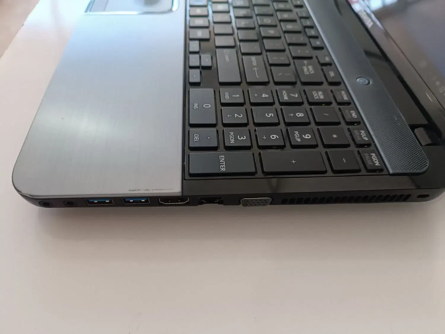 لپتاپ توشیبا کورای7 هشت هستهای با هارد ۵۰۰ گیگ|رایانه همراه|کلاله, |دیوار