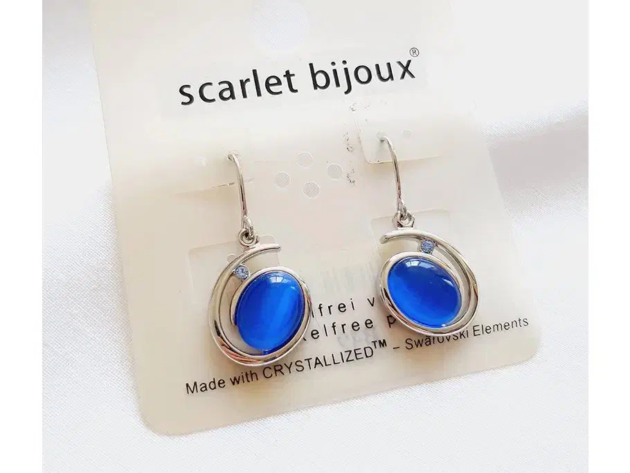 گوشواره آویز کوتاه نگین سواروسکی و چشم ببری آبی|بدلیجات|رشت, آتشگاه|دیوار