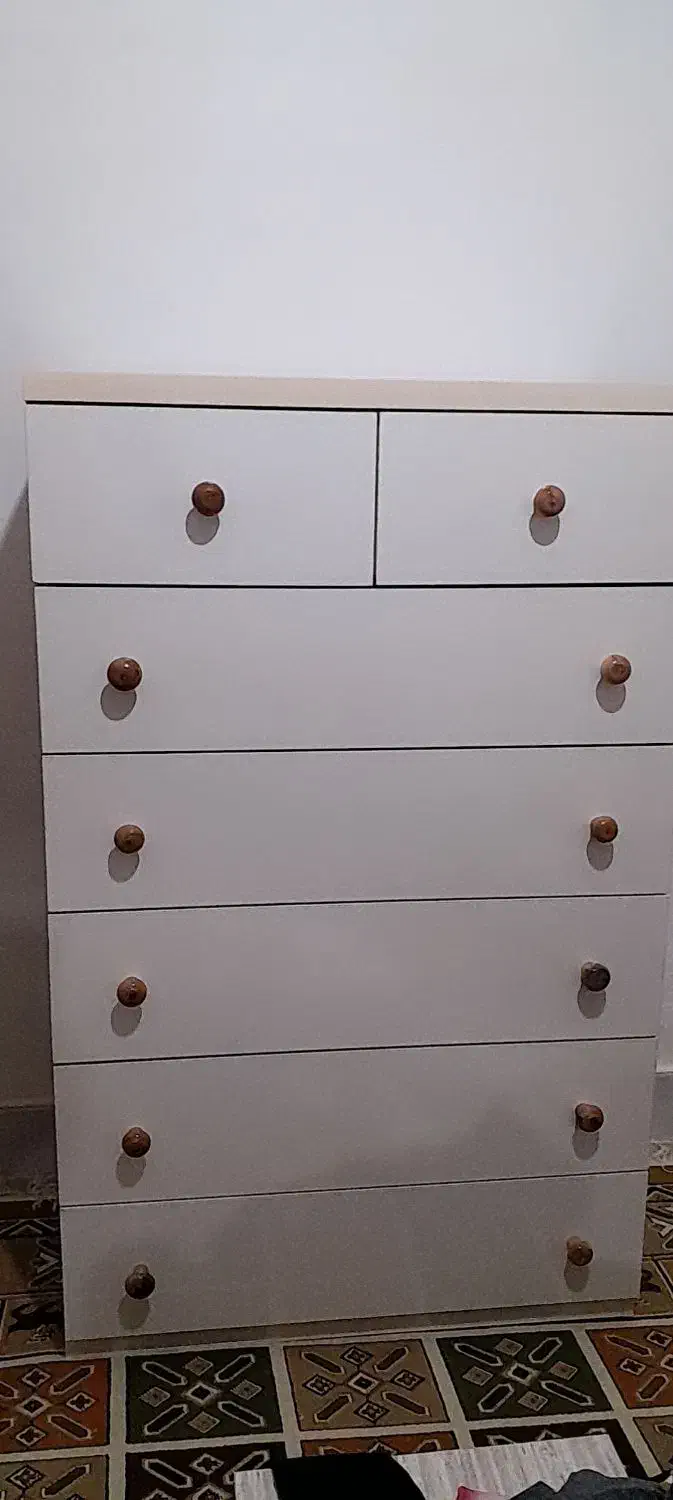 دراور ۶کشو کرم رنگ|جاکفشی، کمد، دراور|ساوه, |دیوار