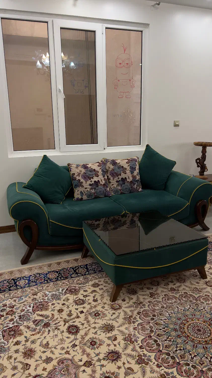 مبل راحتی زیبا|مبلمان خانگی و میز عسلی|قم, شهرک قدس|دیوار