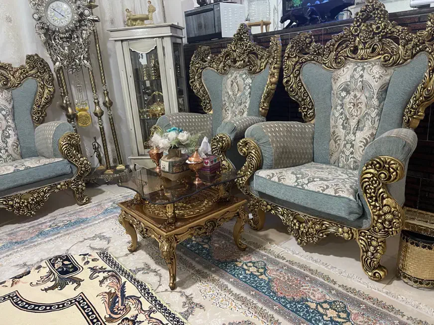 مبلمان نه نفره با عسلی کارتهران|مبلمان خانگی و میز عسلی|تربت‌حیدریه, کاشانی|دیوار