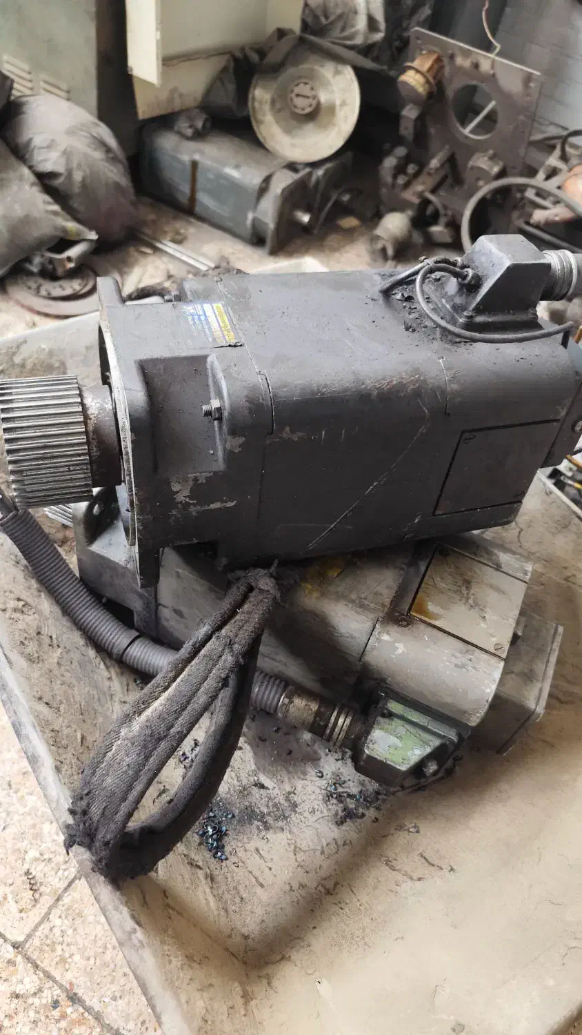 سرو موتور DC با درایو از 12نیوتن تا 20نیوتن|ماشین‌آلات صنعتی|نجف‌آباد, شهرک صنعتی منتظریه|دیوار