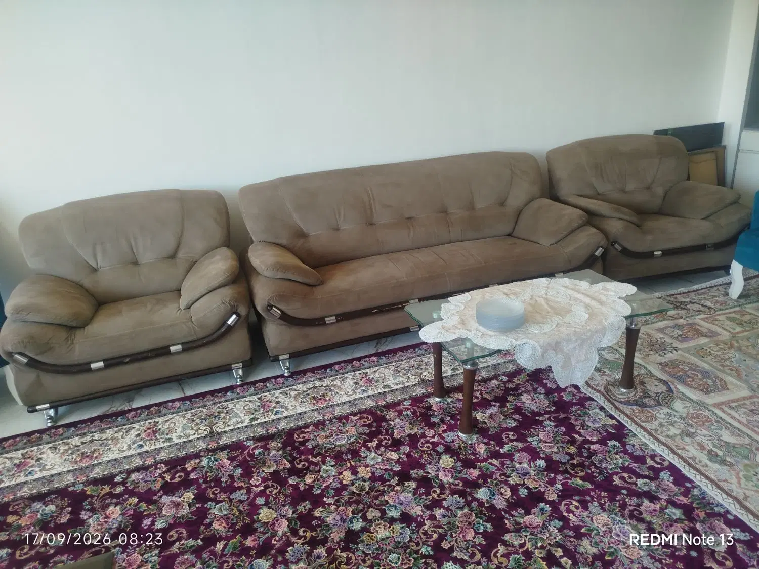 مبل|مبلمان خانگی و میز عسلی|ایلام, |دیوار