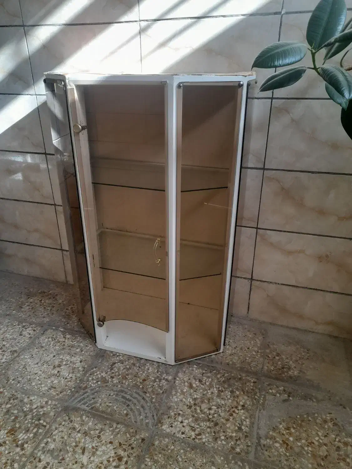 ویترین|بوفه، ویترین، کنسول|شهرکرد, |دیوار