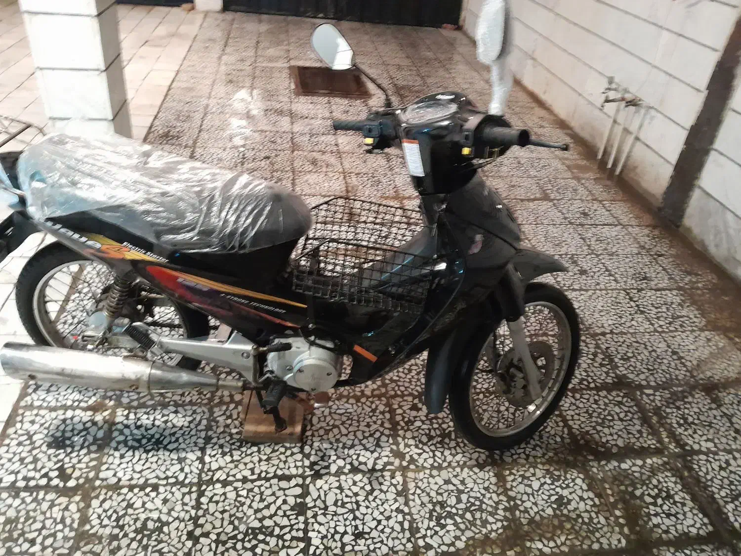 ویو ۱۲۵بی کلاچ مزایده مخصوص بانوان استارتی|موتورسیکلت|بوئین زهرا, |دیوار