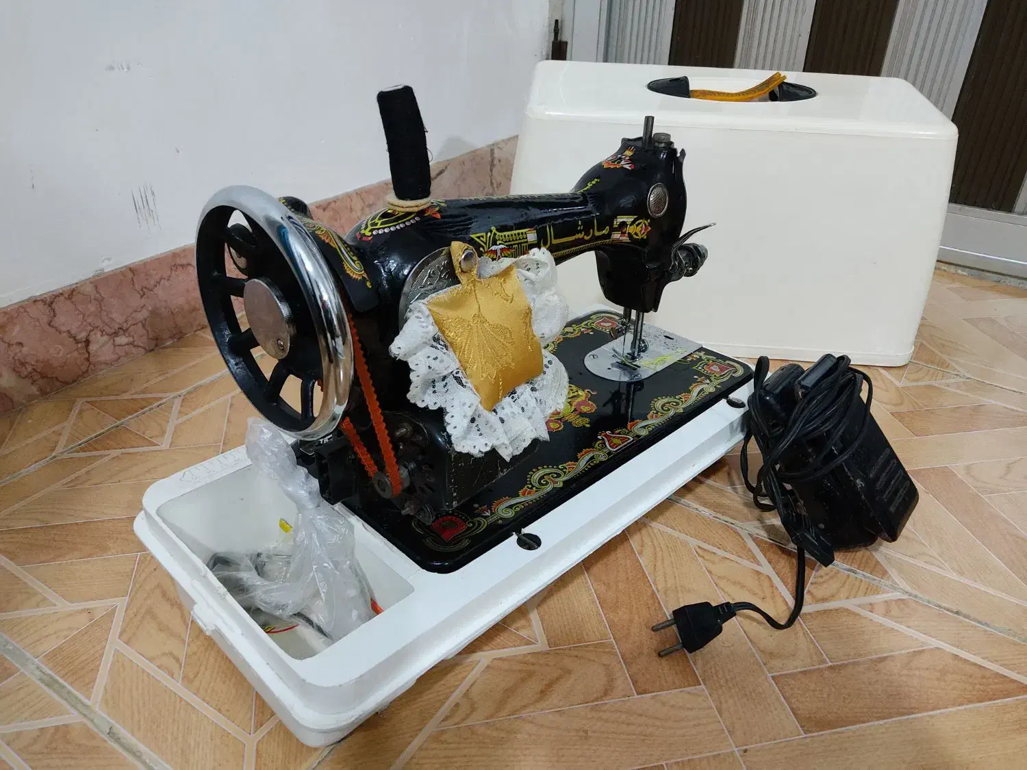 چرخ خیاطی مارشال|چرخ خیاطی و ریسندگی|سیاهکل, |دیوار