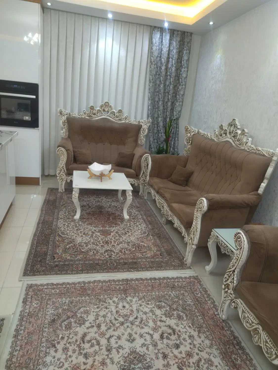 مبل هفت نفره|مبلمان خانگی و میز عسلی|تهران, مینای شمالی (مخبر)|دیوار