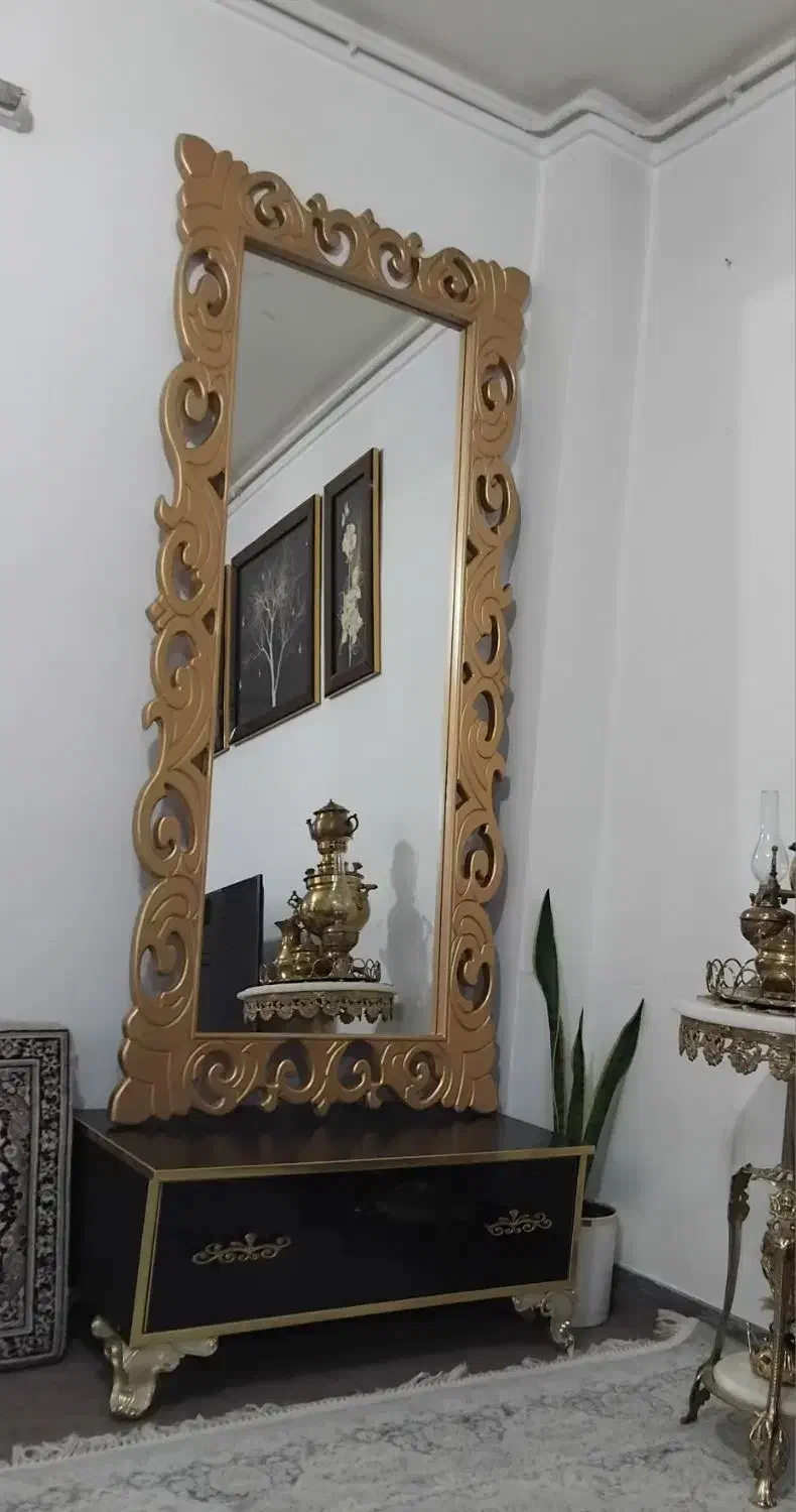 اینه|آینه|اسدآباد, |دیوار