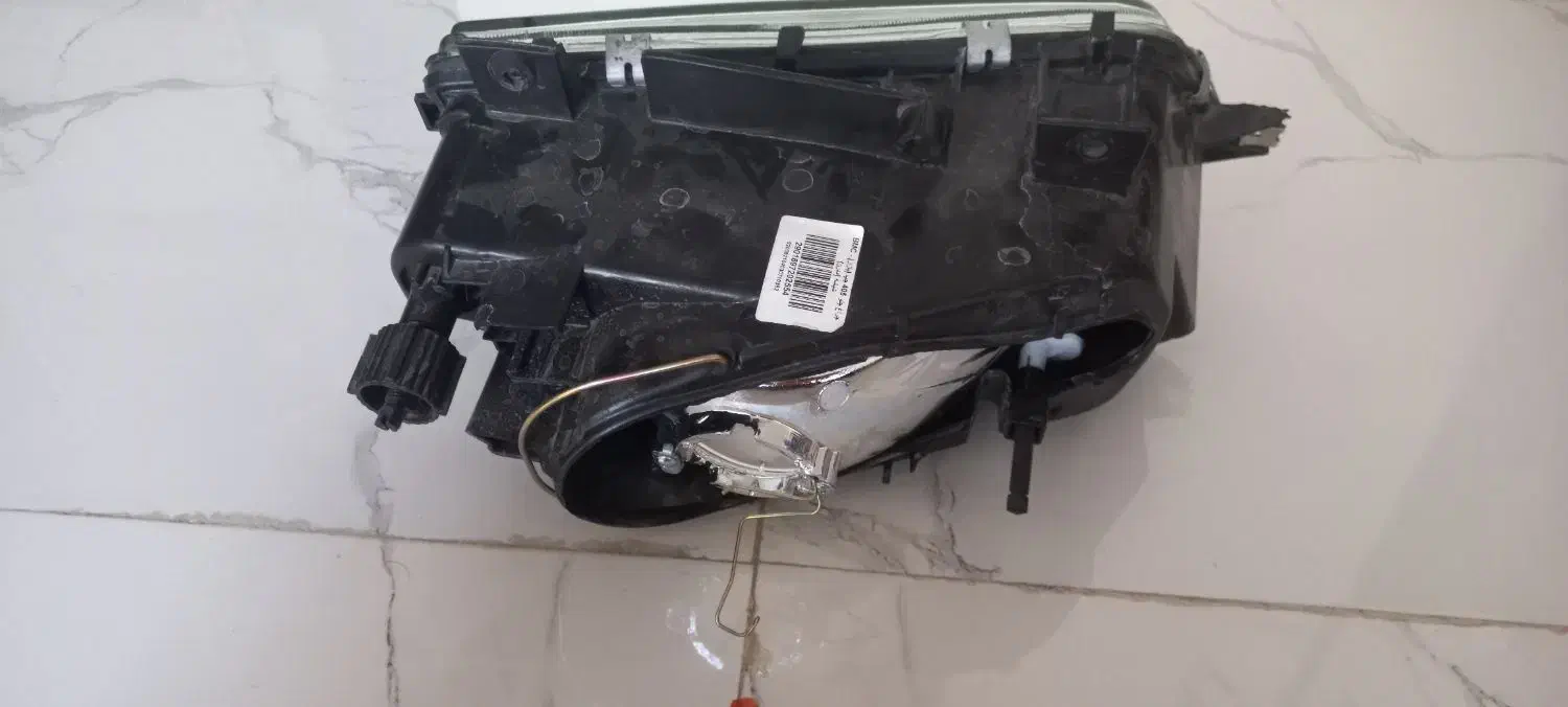 چراغ سمت راننده پژو ۴۰۵|قطعات یدکی و لوازم جانبی|بجنورد, |دیوار