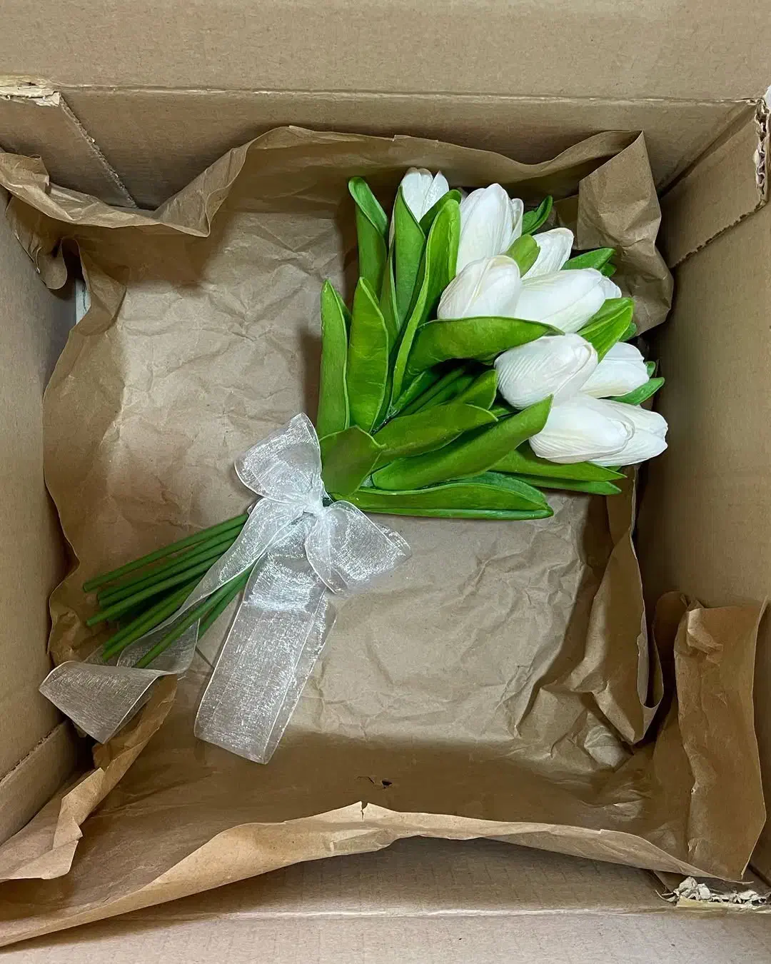 دسته گل عروس|گل مصنوعی|مراغه, |دیوار