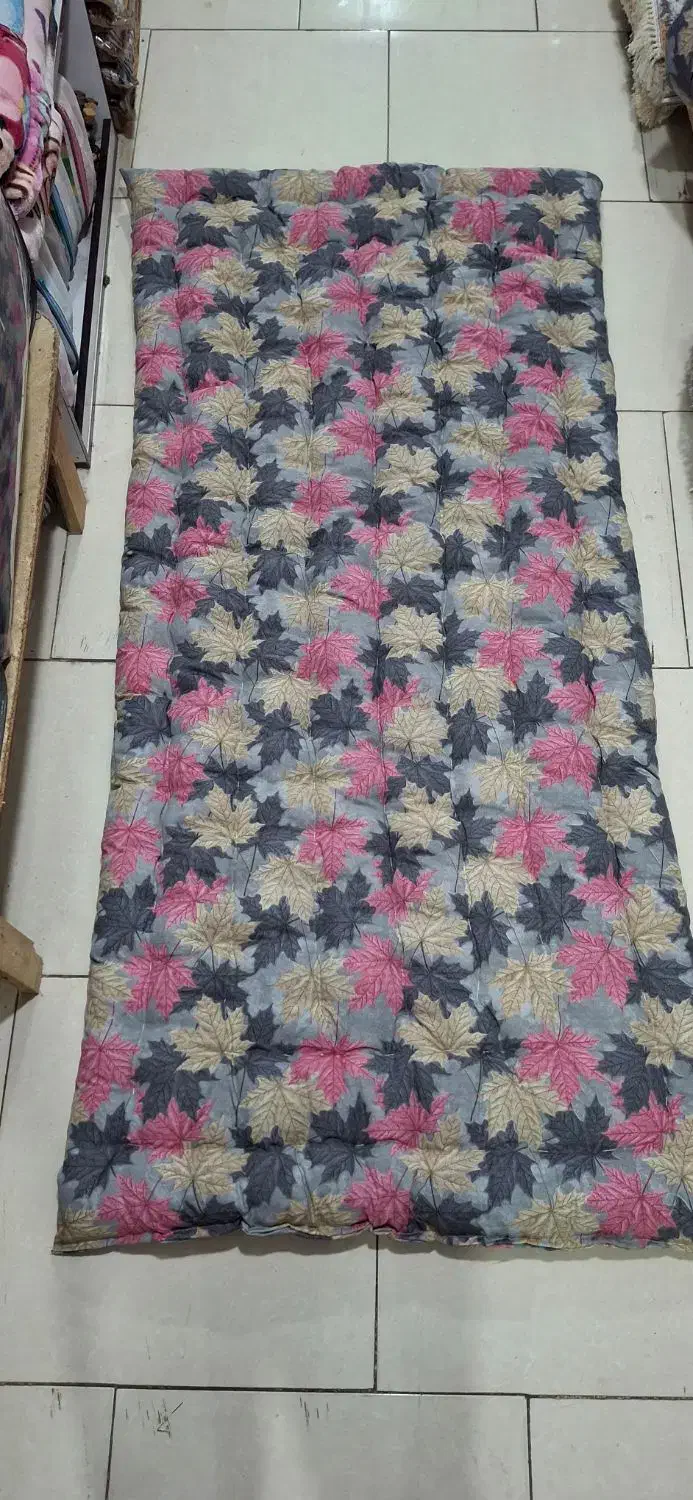 لحاف دوزی تشک دوزی حلاجی|رختخواب، بالش، پتو|قدس, شهرقدس|دیوار