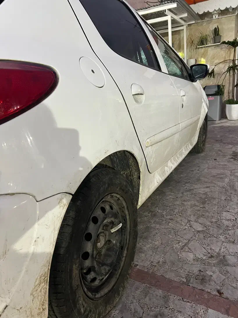 پژو ۲۰۷ تصادفی مدل ۹۸|خودرو سواری و وانت|رشت, جانبازان|دیوار