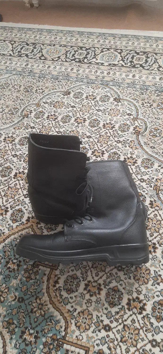 پوتین طبی ۴۶|کیف، کفش، کمربند|گرگان, |دیوار