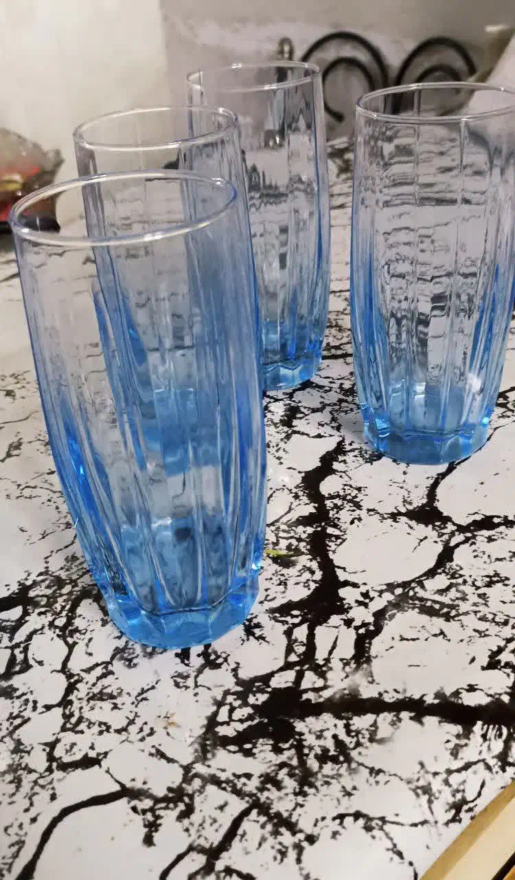 لیوان بلند آبی خوشرنگ|ظروف سرو و پذیرایی|شیراز, ریاستی|دیوار