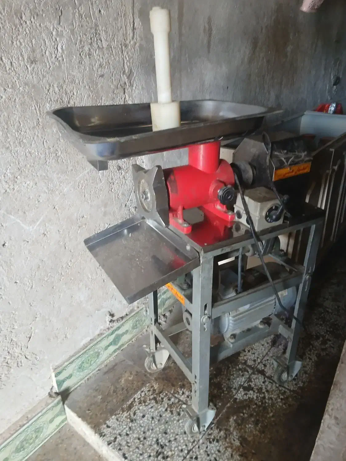 فروش گوشت چرخکون صنعتی|خردکن، آسیاب، غذاساز|سرفاریاب, |دیوار