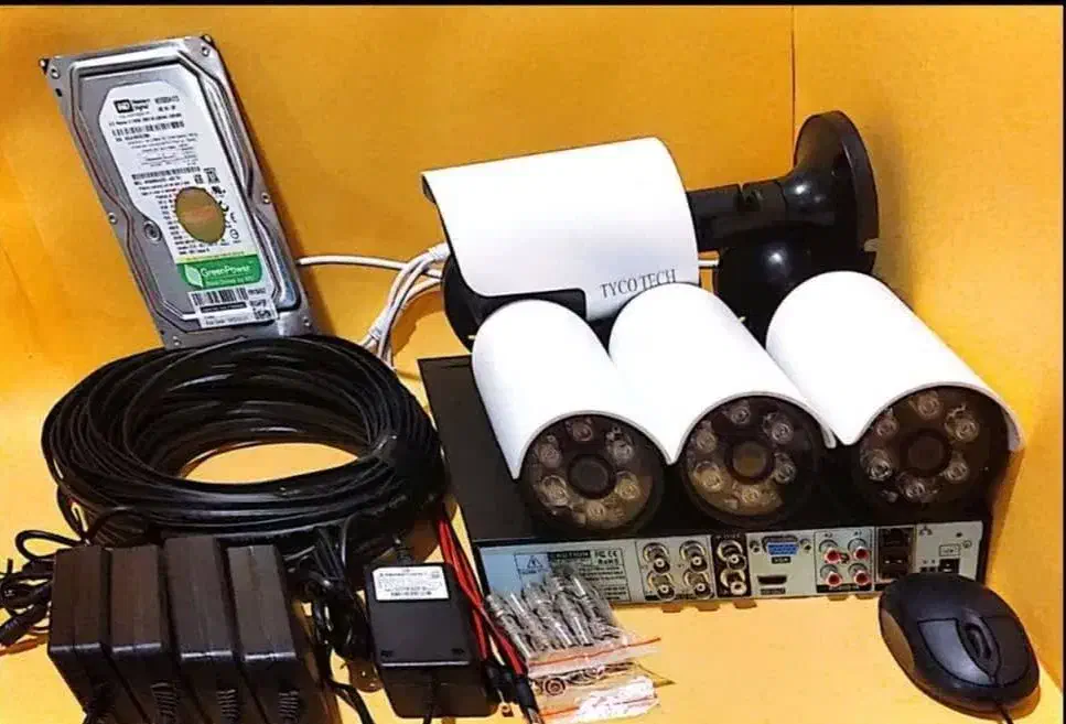 پک کامل دوربین مداربسته با هارد 500GB /لوازم جانبی|دوربین مداربسته|میبد, |دیوار