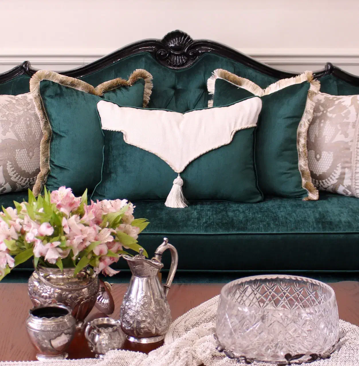 خانم خیاط ماهر در زمینه مبلمان|استخدام صنعتی، فنی، مهندسی|تبریز, |دیوار