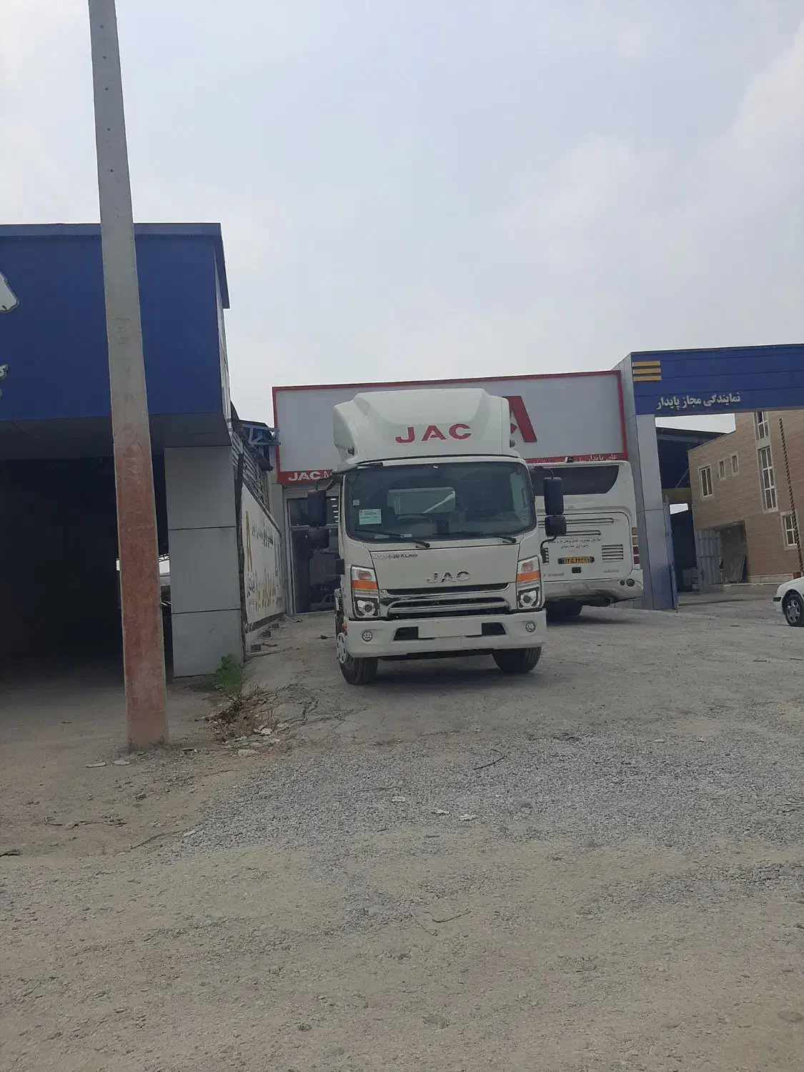 نیو فیس خشک خشک|خودرو سنگین|سیاخ دارنگون, |دیوار