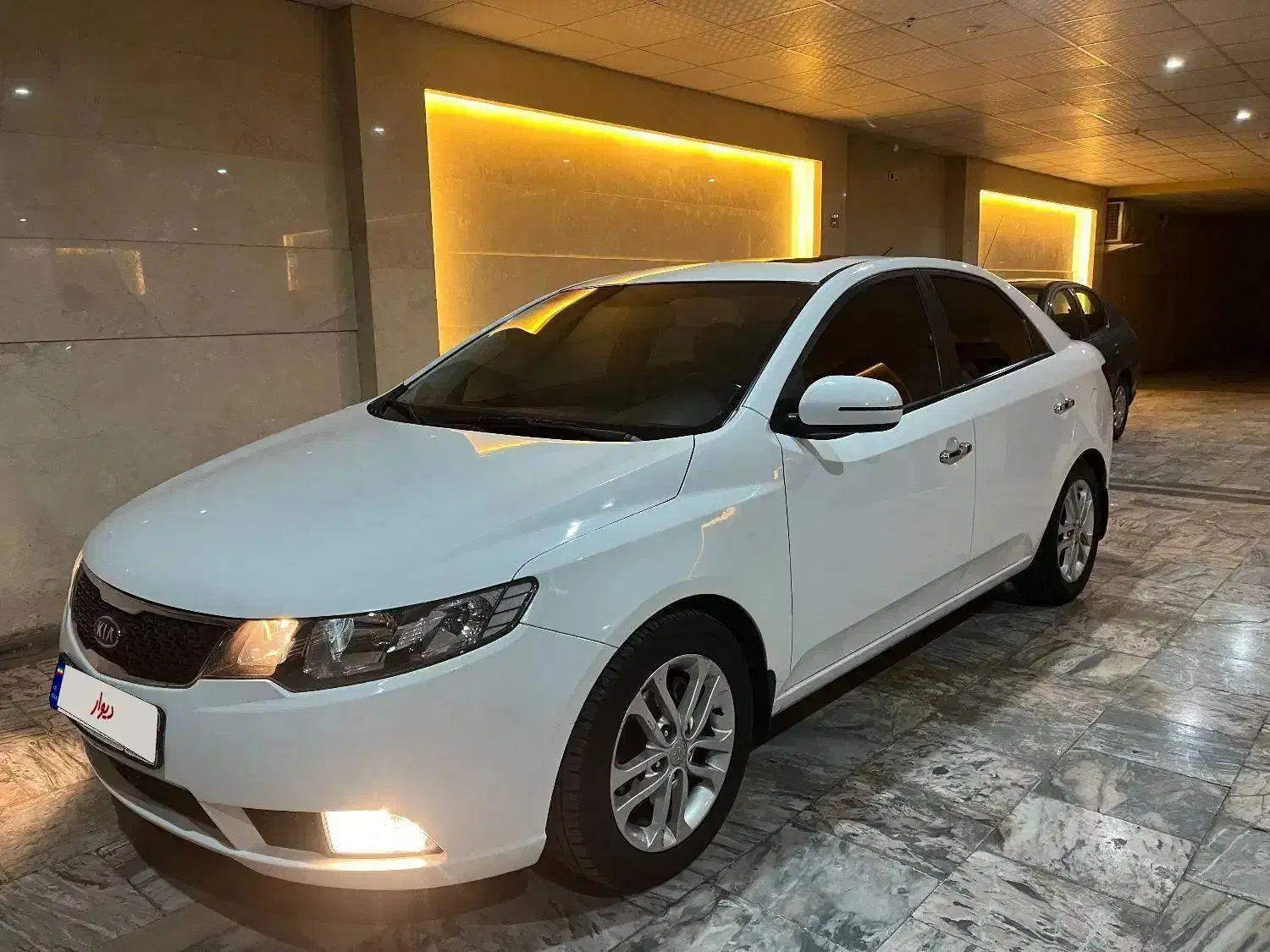 سراتو ۲۰۰۰ آپشنال ۹۷|خودرو سواری و وانت|مشهد, احمدآباد|دیوار