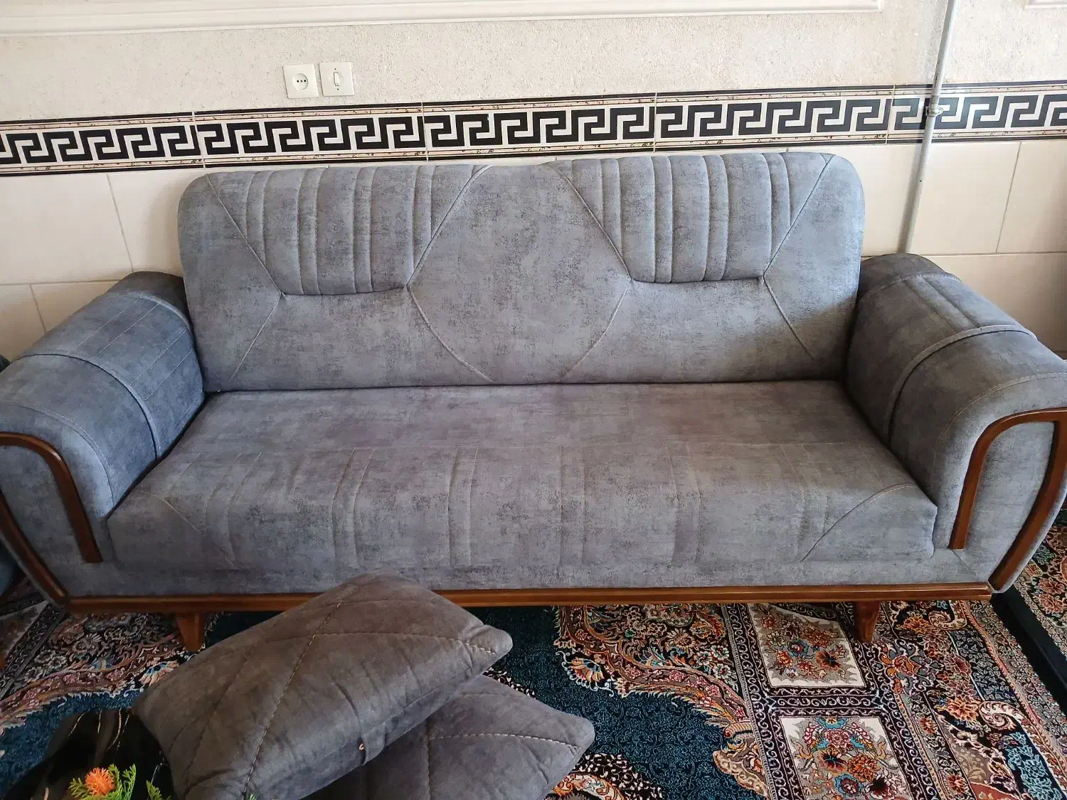 کاملا نو و سالم ۵۰ میلیون|مبلمان خانگی و میز عسلی|دماوند, دماوند|دیوار