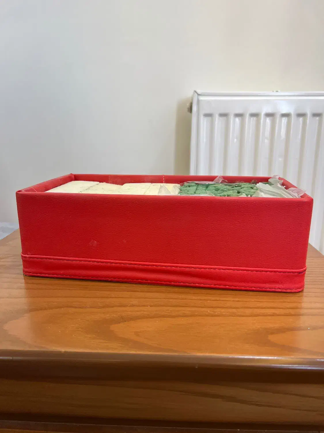 جعبه گل|صنایع دستی و سایر لوازم تزئینی|هشتگرد, شهرک ولیعصر (مصلی)|دیوار