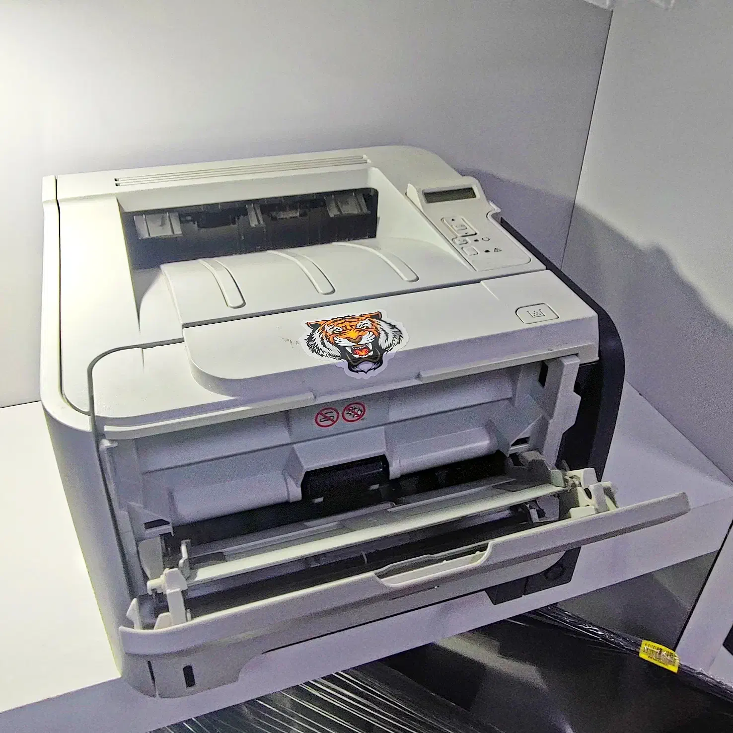 پرینتر پشت و روزن ۲۰۵۵|پرینتر، اسکنر، کپی، فکس|زاهدان, |دیوار