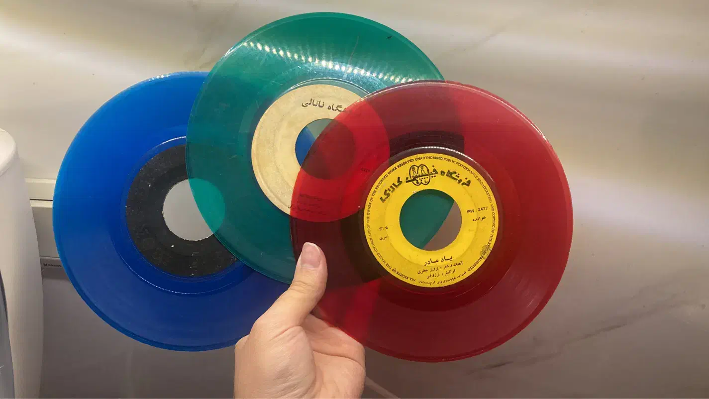 تعدادی صفحه گرام ایرانی و خارجی|کلکسیون و سرگرمی|تهران, اختیاریه|دیوار