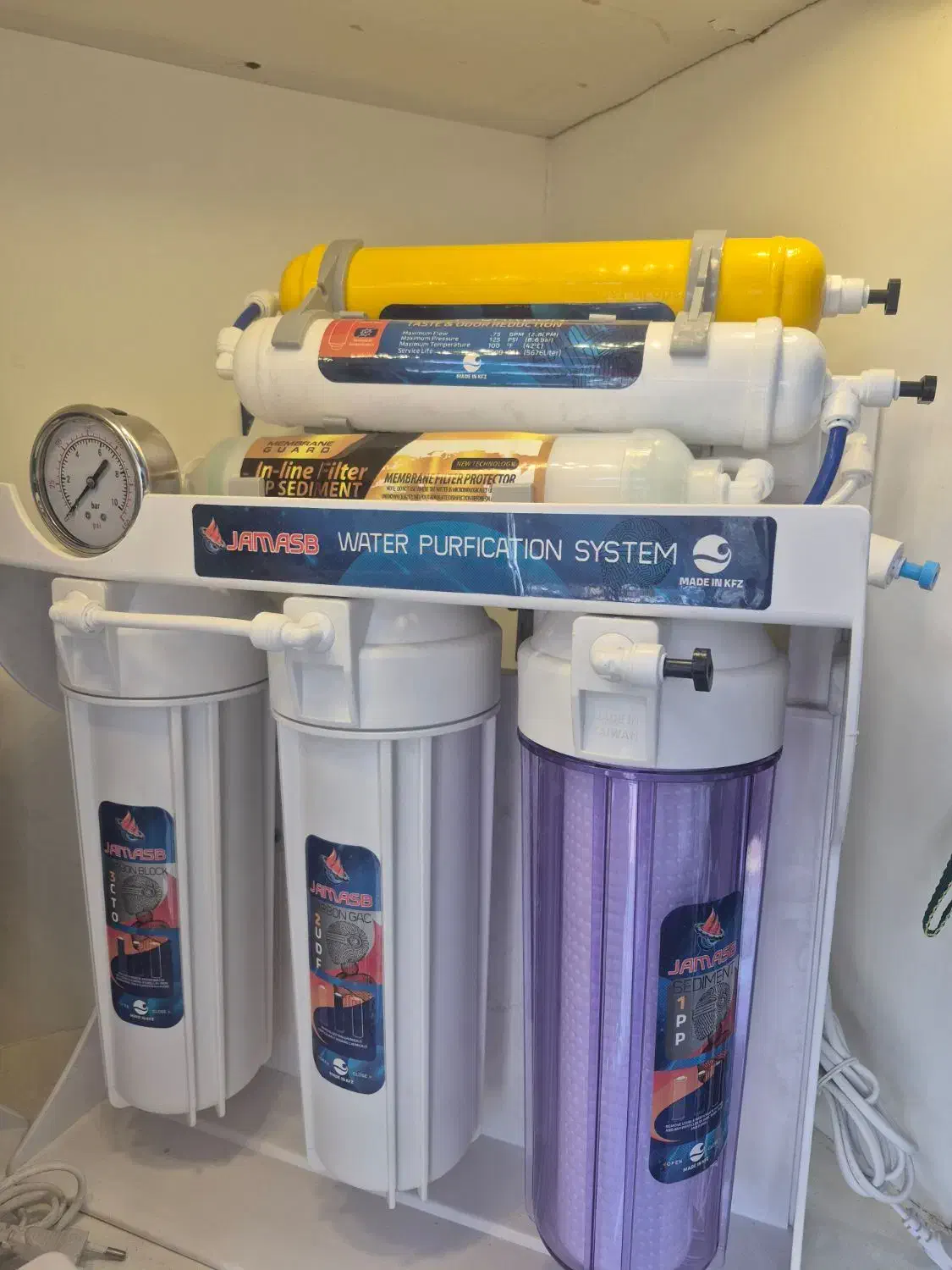 مونتاژ دستگاه تصفیه آب تایوانی جزیره با مجوز رسمی|آبسردکن و تصفیه آب|کیش, |دیوار