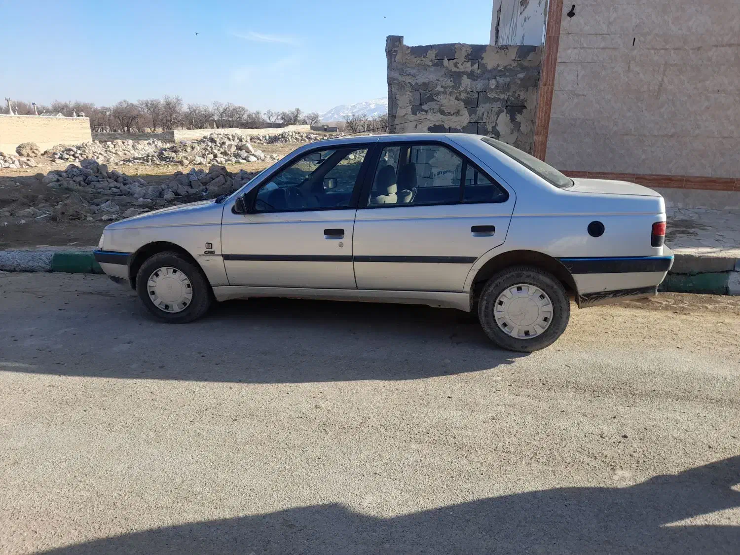 ۴۰۵|خودرو سواری و وانت|تربت جام, میان جام|دیوار