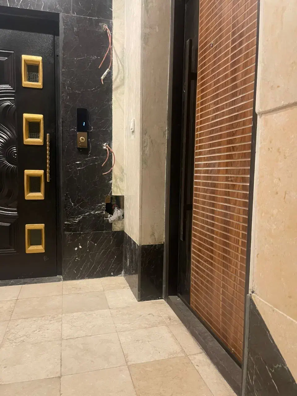 ۴طبقه ۷۲متری نوساز آذربایجان (آزادی)