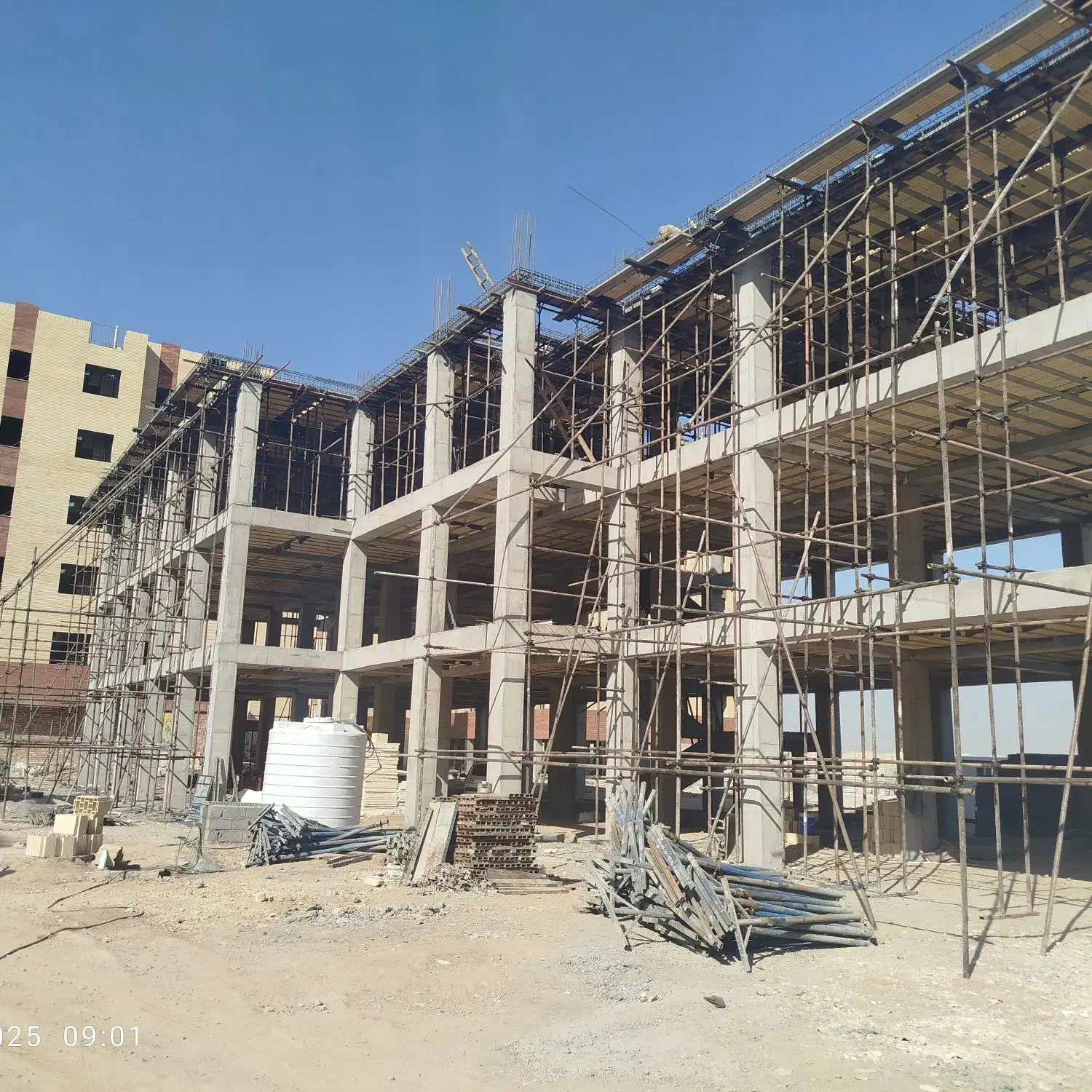 داربست فلزی|خدمات پیشه و مهارت|قم, بکایی|دیوار