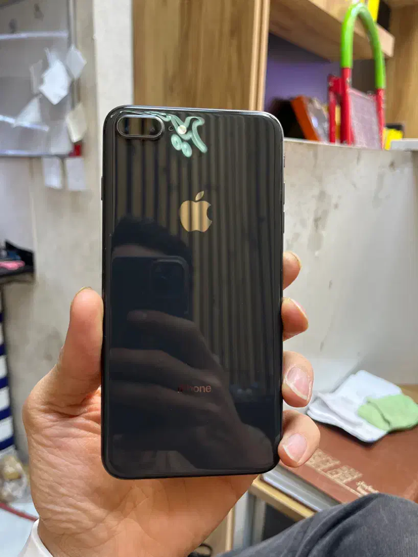 آیفون ۸ پلاس|موبایل|تهران, سجاد|دیوار