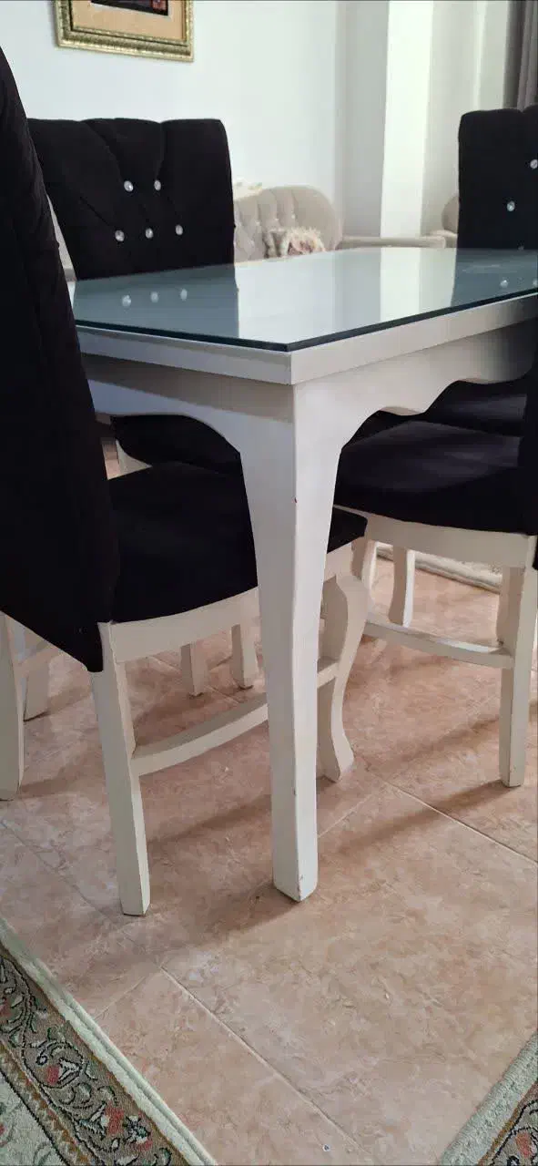 میز غذاخوری ۴ نفره|میز و صندلی غذاخوری|آستارا, |دیوار