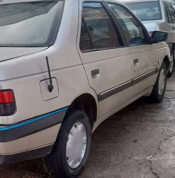 پژو۴۰۵|خودرو سواری و وانت|میانه, |دیوار