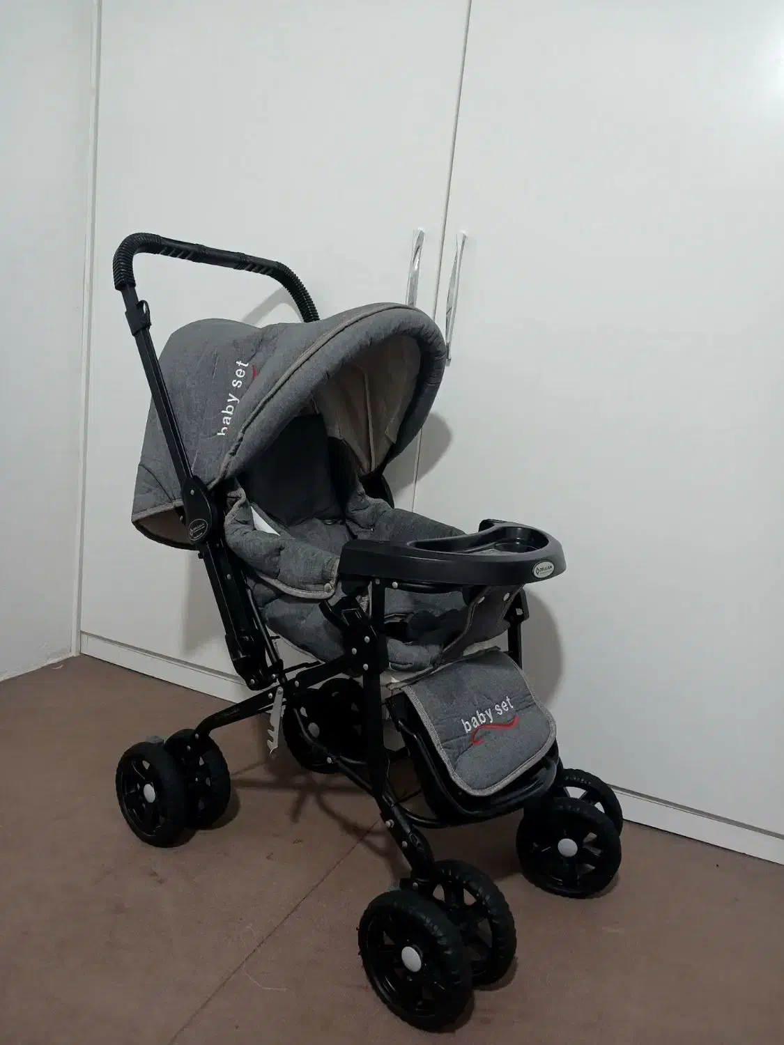 کالسکه رنگ اسپورت دخترانه یا پسرانه|کالسکه و لوازم جانبی|ارومیه, |دیوار