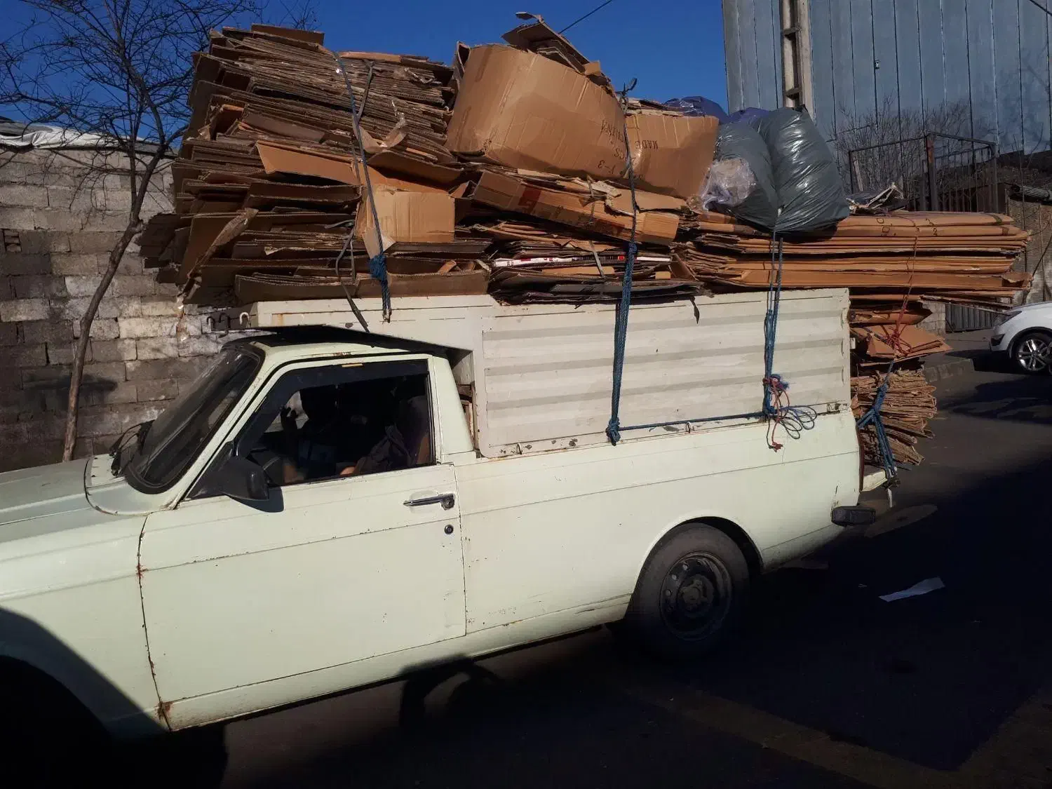 خرید و فروش کارتن ضایعات|عمدهفروشی|رشت, پل تالشان|دیوار