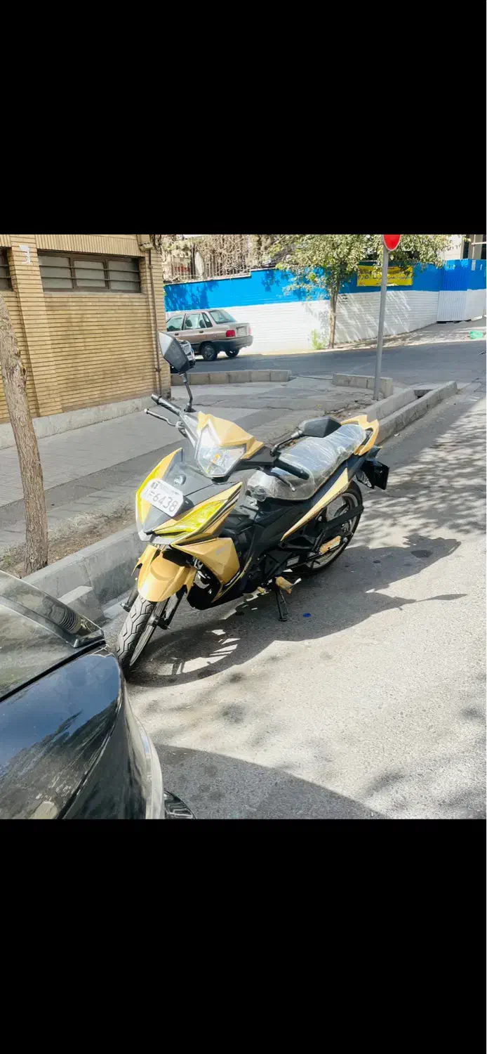 لاکی ۱۸۵ طلایی|موتورسیکلت|تهران, تهرانپارس شرقی|دیوار