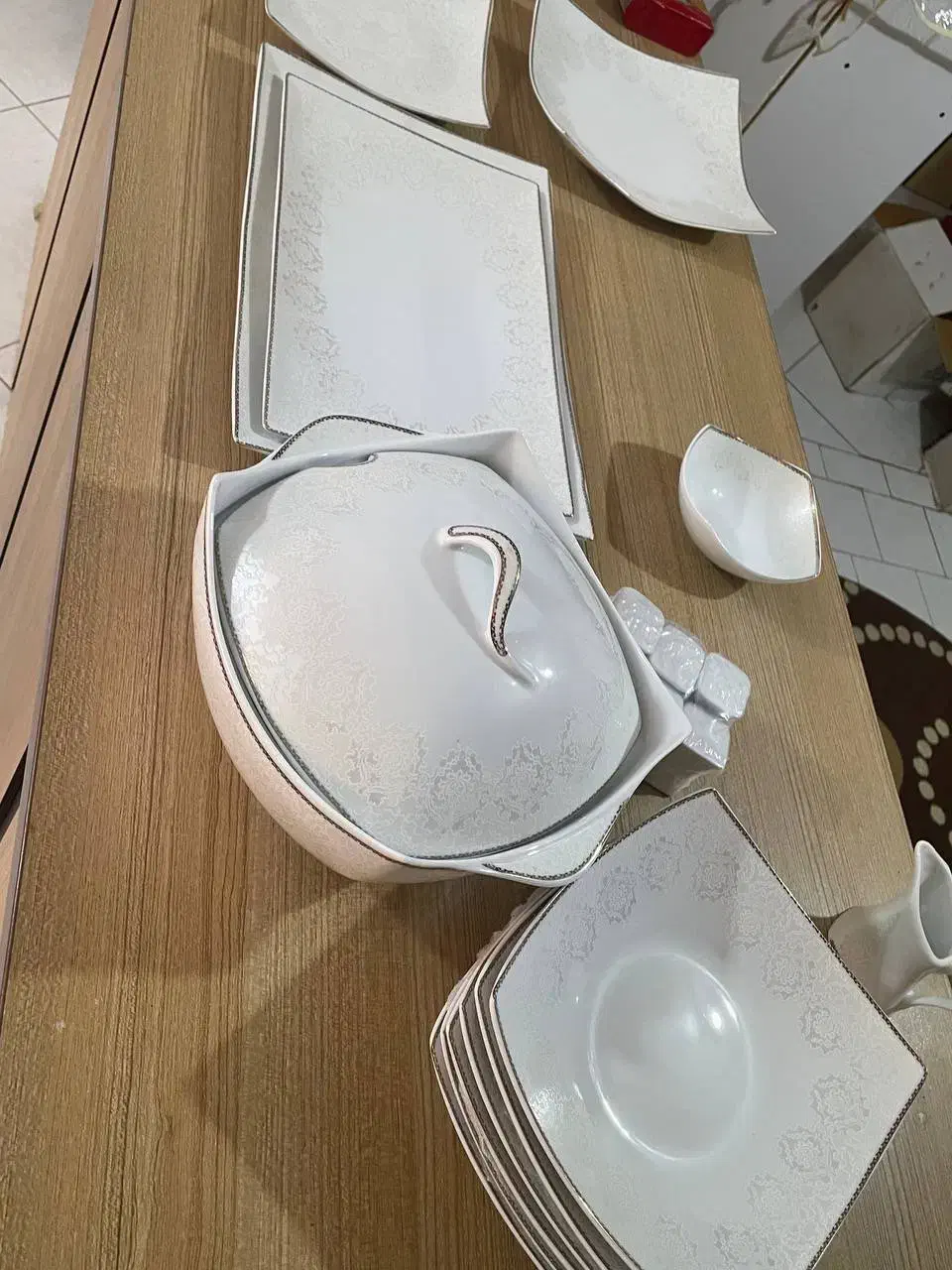 چینی ۲۴نفره مقصود|ظروف سرو و پذیرایی|مشهد, امیریه|دیوار